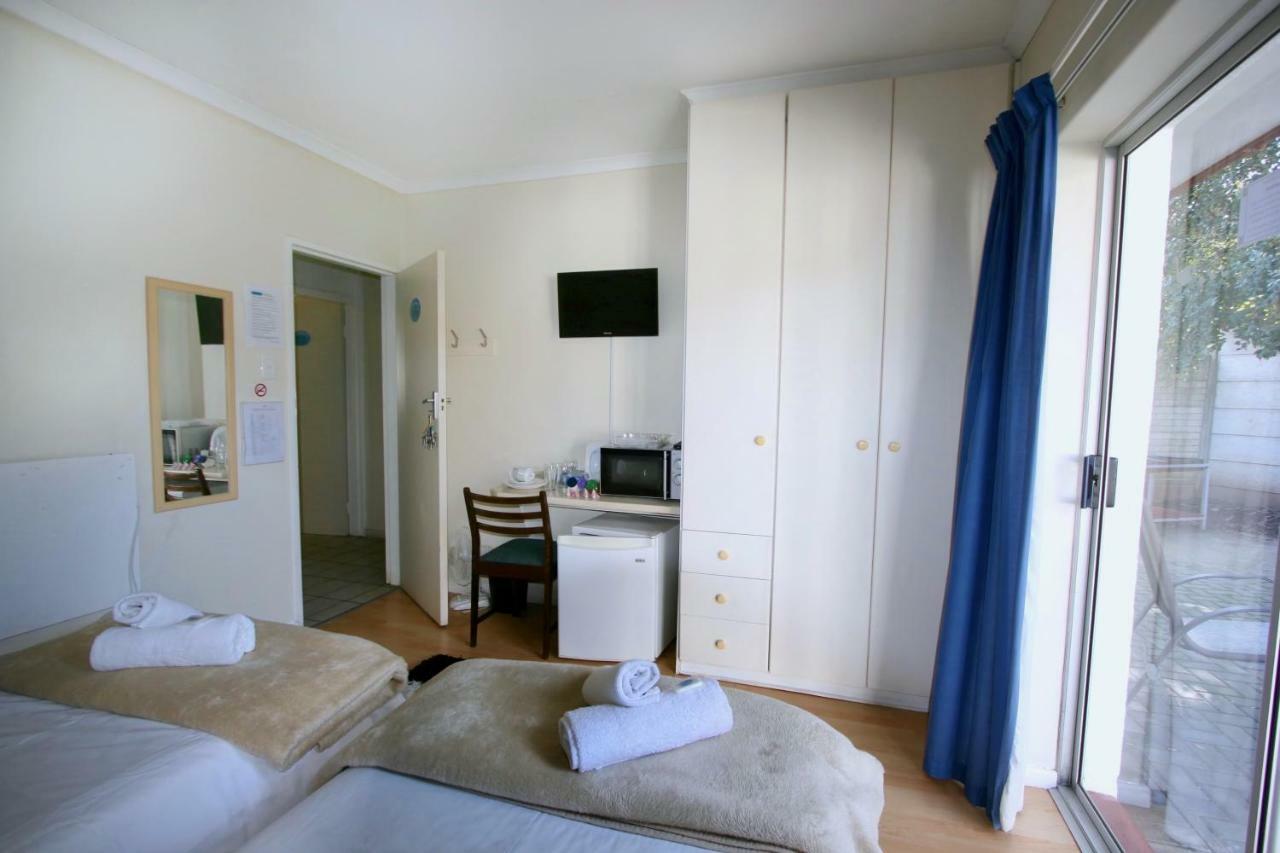 Clouds Guest House Durbanville Ngoại thất bức ảnh