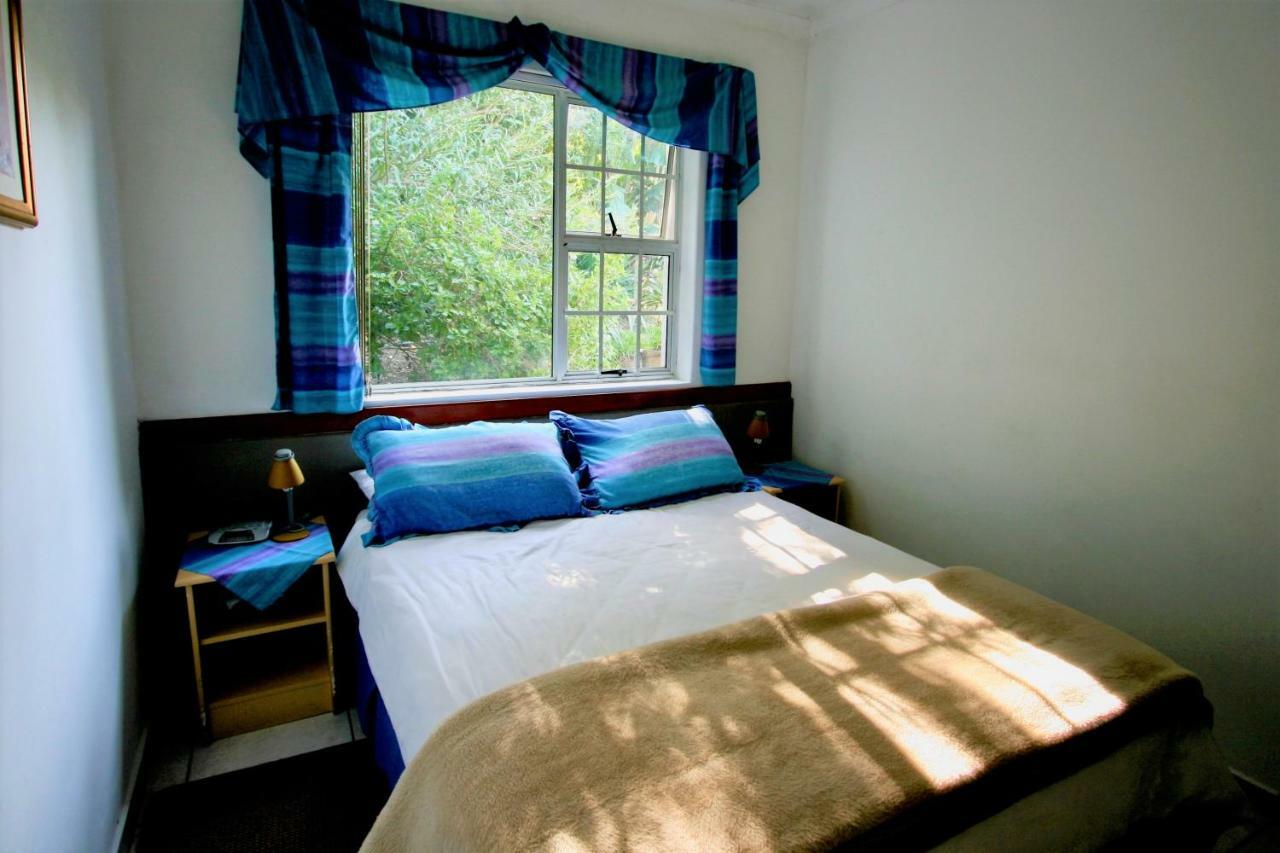 Clouds Guest House Durbanville Ngoại thất bức ảnh