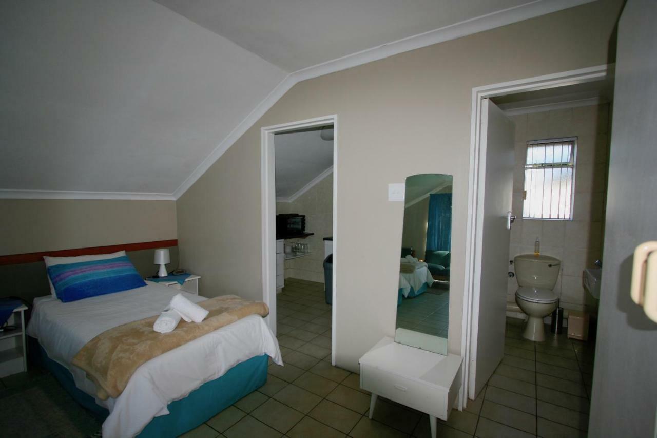 Clouds Guest House Durbanville Ngoại thất bức ảnh