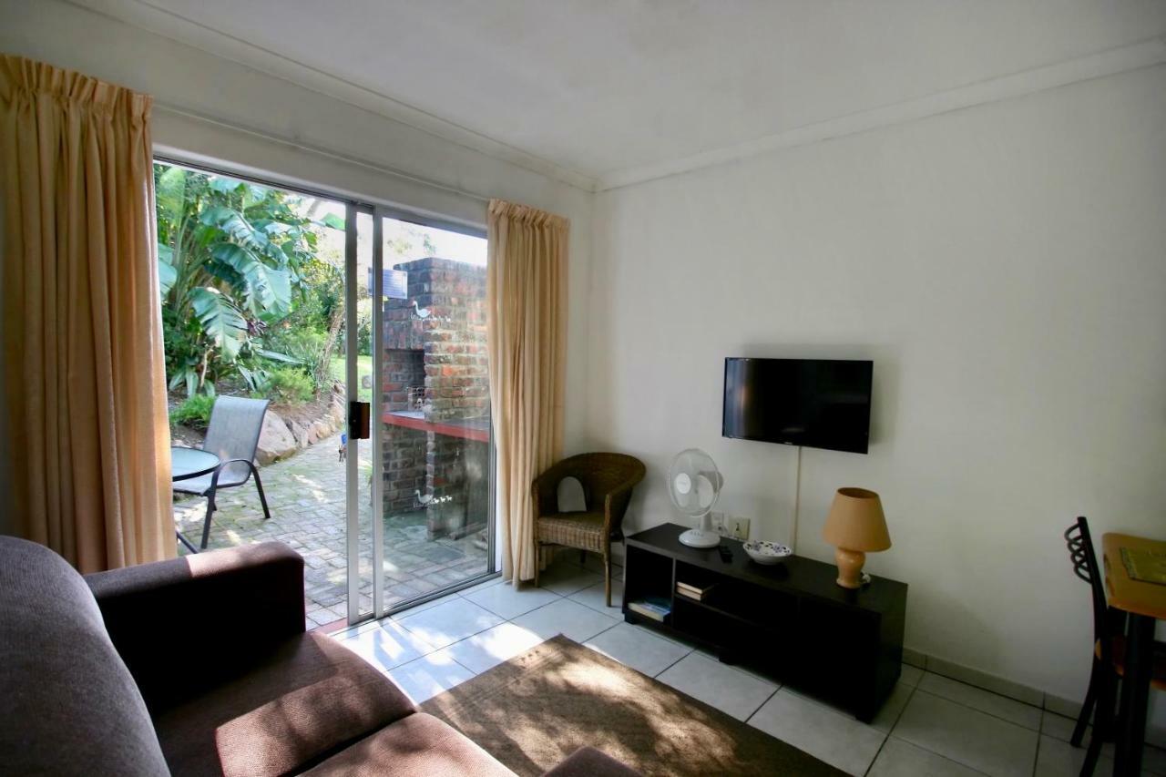 Clouds Guest House Durbanville Ngoại thất bức ảnh